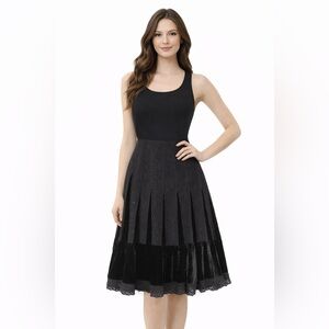 Michael Kors black crochet velvet skirt size 8